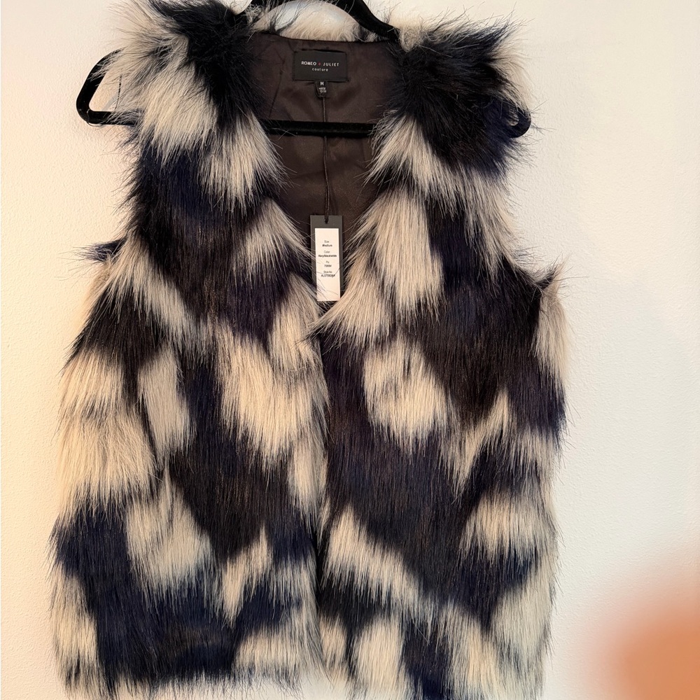 Chic Black and White Faux Fur Vest